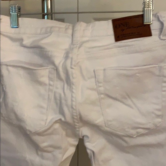 White jeans - Picture 4 of 4